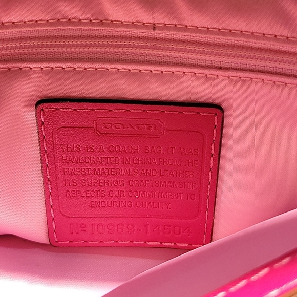 Coach purse - Picture 2 of 3